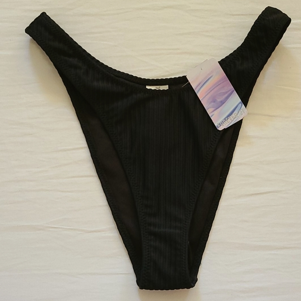 Forever 21 bathing suit bottoms